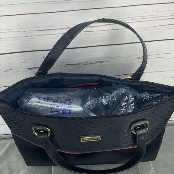 Tommy Hilfiger Black Patterned Zippered Handbag Shoulder Purse - Picture 5 of 7